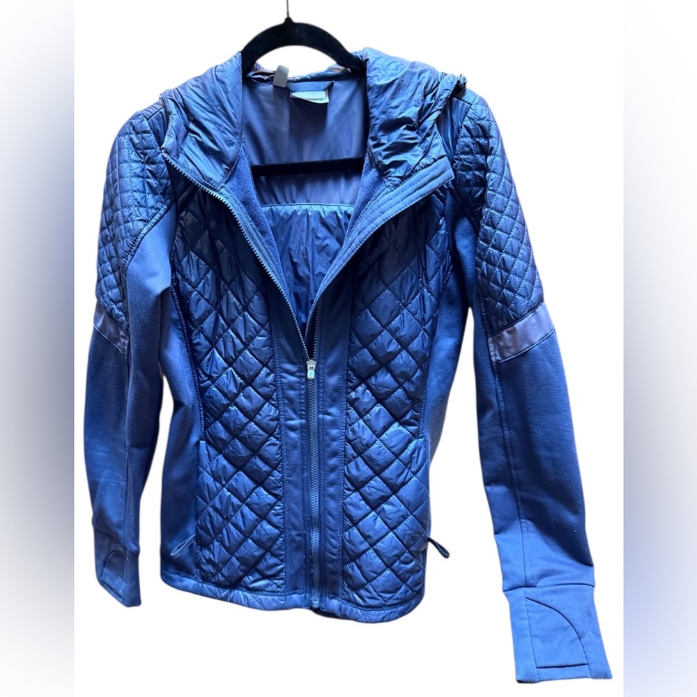 Athleta Rock Springs Quilted Women’s Blue Jacket w Hood Size Small. Like New!